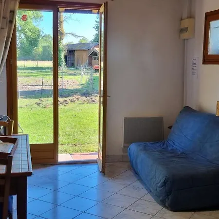 펜션 Les Ecureuils Et Les Chevreuils 폰텐스레포지스